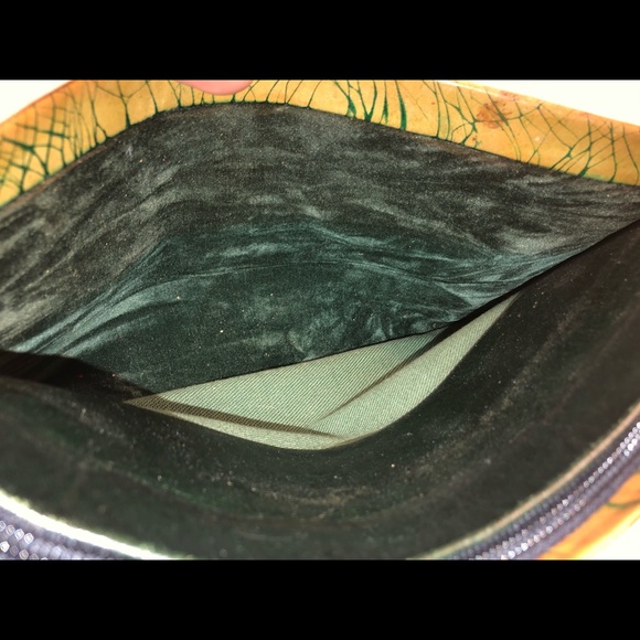 Boho Clutch Floral Design Green Velvet Interior OOAK Zip VTG - Picture 5 of 6